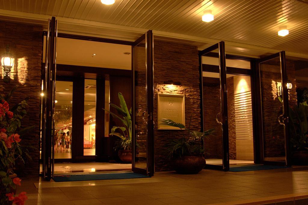 Okinawa Kariyushi Beach Resort Ocean Spa Onna Eksteriør bilde